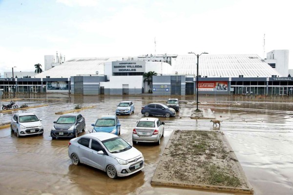 Esperan que este día aterrice en el Villeda Morales un vuelo humanitario