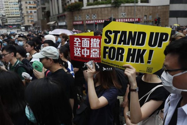 La tranquilidad protagoniza las manifestaciones del sábado en Hong Kong