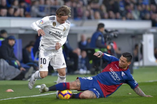 Real Madrid gana 1-0 al Huesca