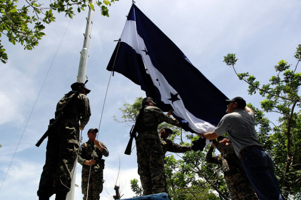 Honduras rechaza petición de El Salvador sobre Isla Conejo