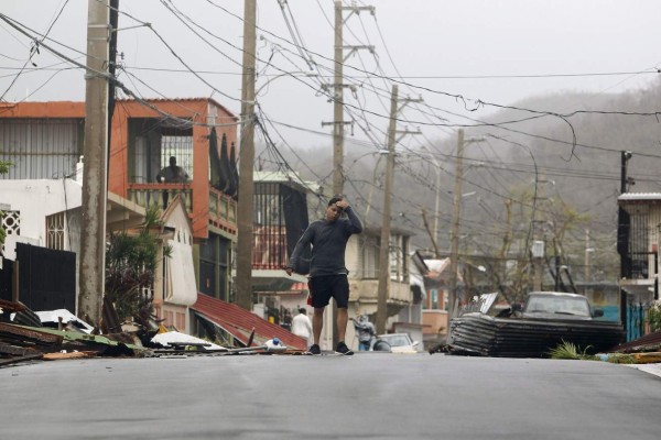 El 'huracán del siglo' deja devastación 'absoluta' en Puerto Rico