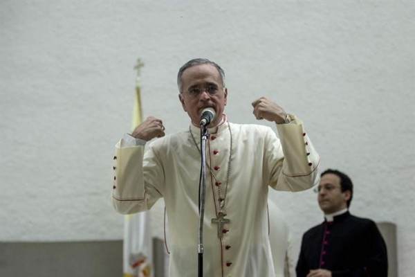 Holanda corta ayuda a Nicaragua por violación a DD.HH. y obispos reciben apoyo
