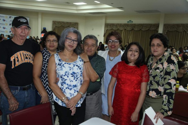Damas rotarianas celebran Bingo solidario 2017