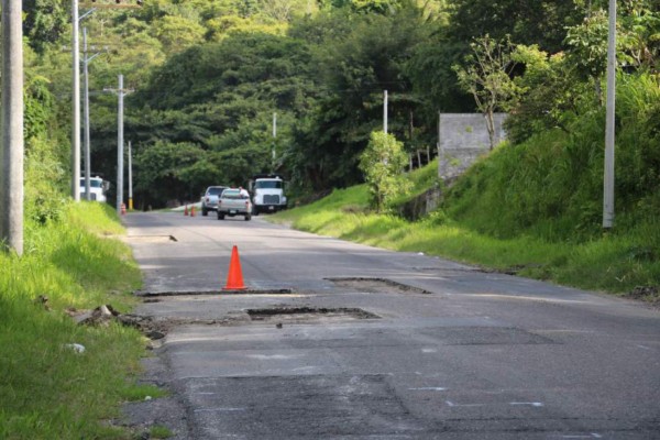 Gobierno recibe ofertas para reconstruir carretera de occidente