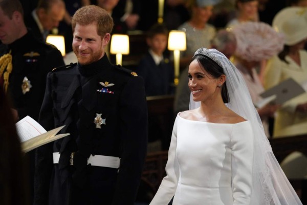 Harry de Inglaterra y Meghan Markle ya son marido y mujer