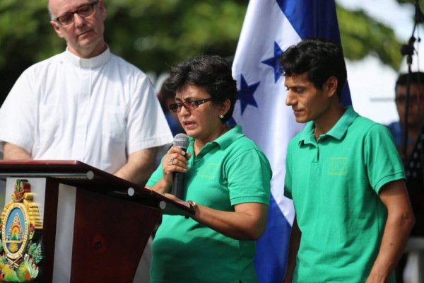 Con jornada de oración inicia demolición del penal de San Pedro Sula