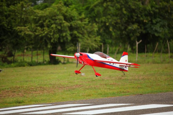 Pequeños aviones que surcan los cielos de San Pedro Sula