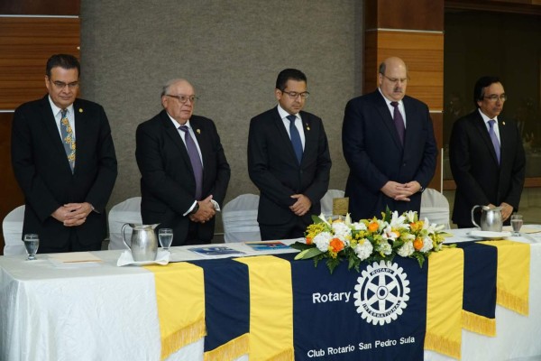 Club Rotario concede galardón a Jorge Canahuati y Diego Pulido