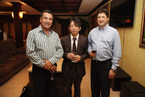 Cónsul honorario de Japón recibe en San Pedro Sula al embajador Kenji Okada