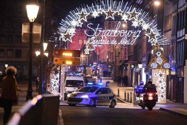 Ataque en mercado navideño de Francia deja cuatro muertos