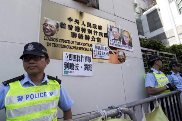 Aumenta la presión sobre China mientras el Nobel Liu Xiaobo lucha por vivir