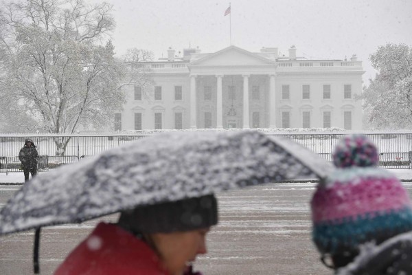 En vivo: Tormenta de nieve paraliza el noreste de los EEUU