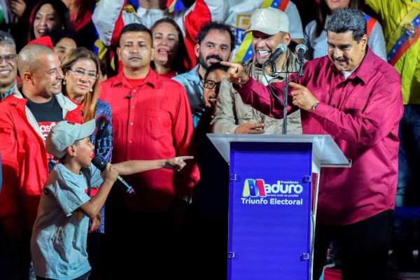 Los factores que mantienen a Maduro en el poder