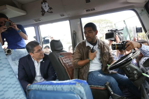 Con 500 agentes arranca la Fuerza Nacional de Seguridad del Transporte Urbano 