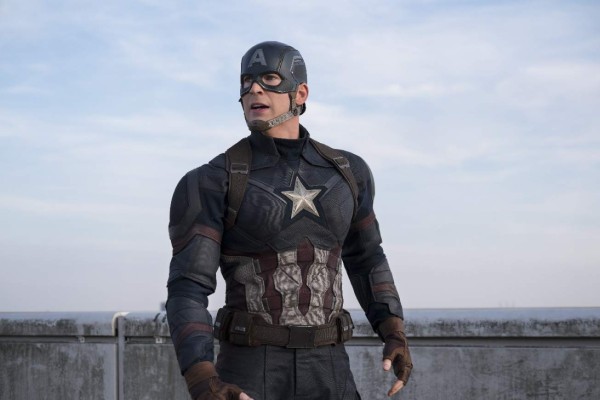Marvel's Captain America: Civil WarSteve Rogers/Captain America (Chris Evans)Photo Credit: Zade Rosenthal© Marvel 2016