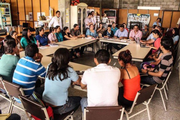 Unah convoca al diálogo a estudiantes para solventar crisis
