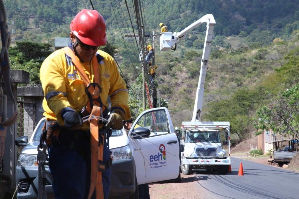 Gerente de la Enee confirma revisión de contrato con EEH