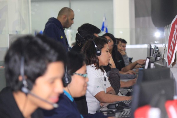 'Call centers' abrieron más de 10 mil empleos en 2014