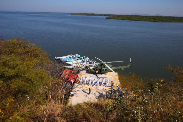 Arzobispo de El Salvador pide no generar zozobra por la isla Conejo