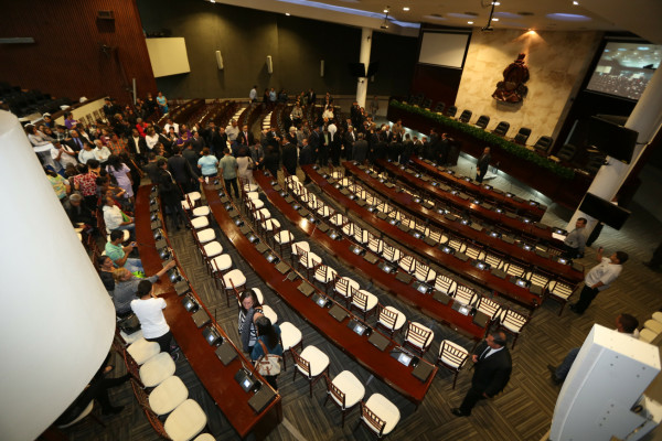 Hoy instalan novena legislatura de la era democrática en Honduras