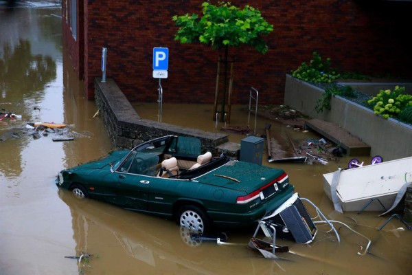 Once muertos en Bélgica y destrozos en Luxemburgo y P.Bajos por inundaciones  