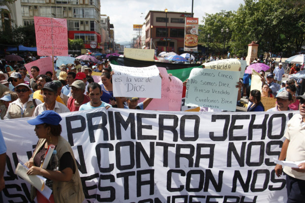 Pobladores piden que les legalicen tierras