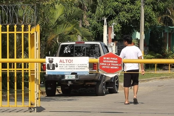 Alcaldía desautoriza colocar más trancas y portones