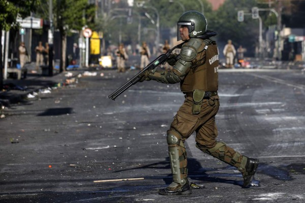 Ascienden a ocho los muertos en Chile en revueltas sociales