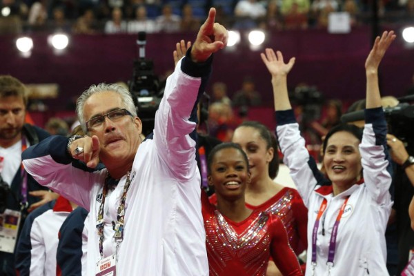 Exentrenador de gimnasia olímpica de EEUU se quita la vida tras ser imputado de abuso sexual