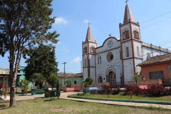 Descubra Dulce Nombre, en el corazón de Copán