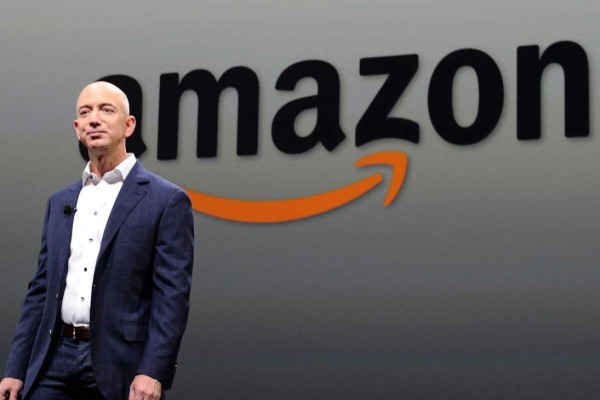 Con una fortuna de 131,000 millones, Jeff Bezos sigue siendo el hombre más rico del mundo