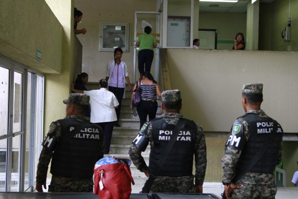 Militarizan el hospital Mario Catarino Rivas de San Pedro Sula