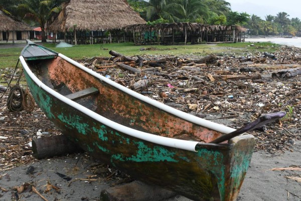 Islas de basura, la evidencia de una catástrofe ambiental en Honduras