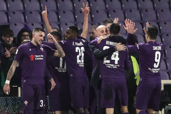 Fiorentina aplasta 7-1 a la Roma para avanzar a semifinales de Copa Italia