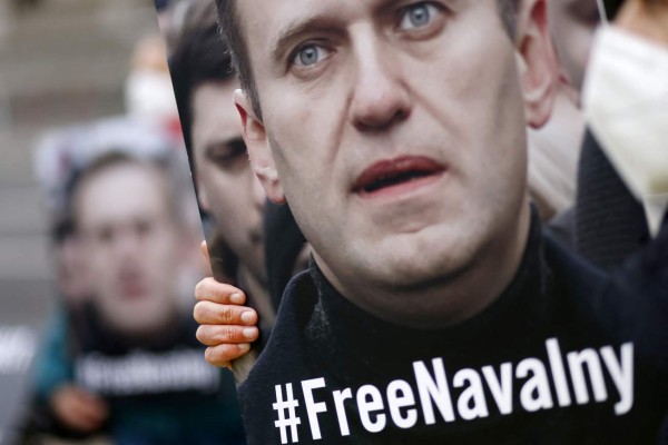Biden prepara nuevas sanciones contra Rusia por envenenamiento a Navalni