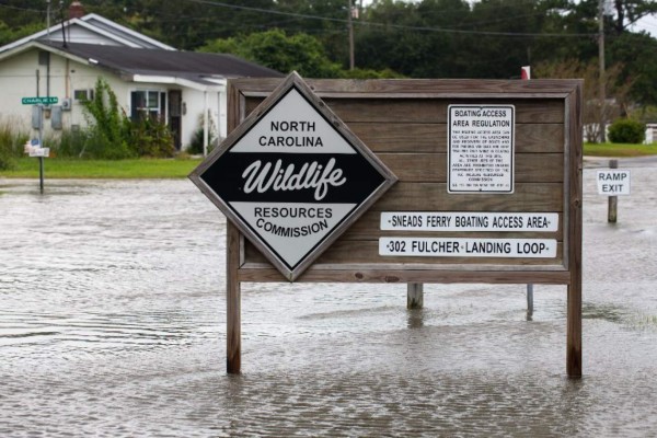Video: Florence deja primeras inundaciones en Carolina del Norte