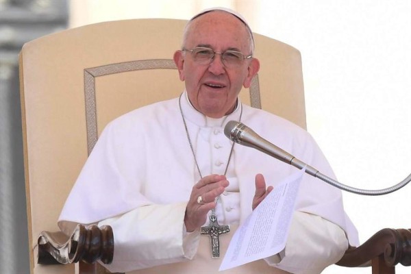 El Papa pide a los colombianos reconciliarse como hermanos