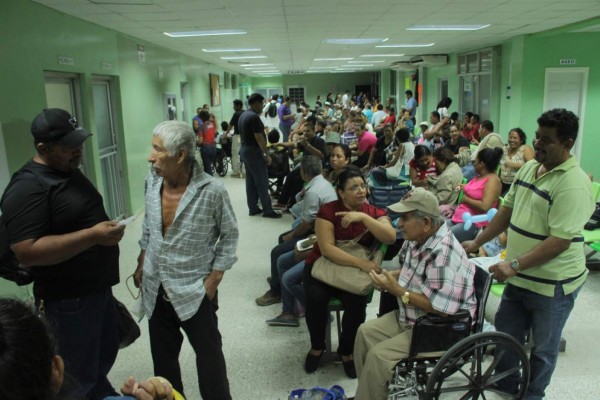 Baja número de pacientes durante feriado morazánico