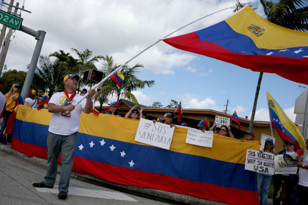 Panamá pide a Venezuela pago de millonarias deudas