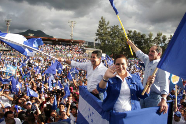 Juan Orlando: 'Hasta encuestas de Libre me dan como ganador”