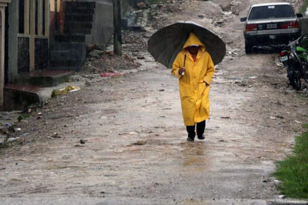 Cinco departamentos bajo alerta amarilla por lluvias