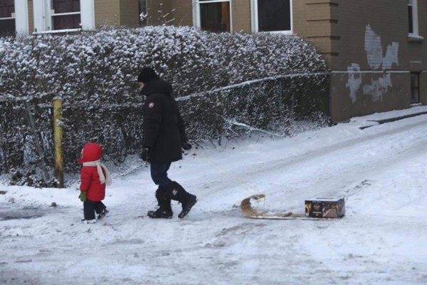 El frío extremo obliga a los canadienses a cambiar sus planes para Año Nuevo