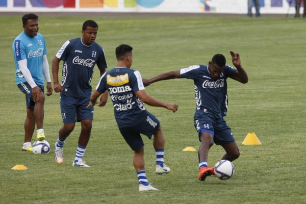 Cuatro legionarios confirmados con Honduras para la Copa Uncaf