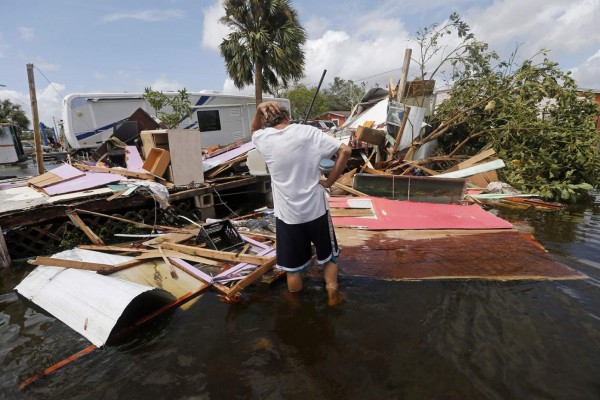 Indocumentados de Florida, doblemente afectados por Irma