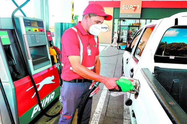 Vigente nuevo aumento a los precios de los combustibles