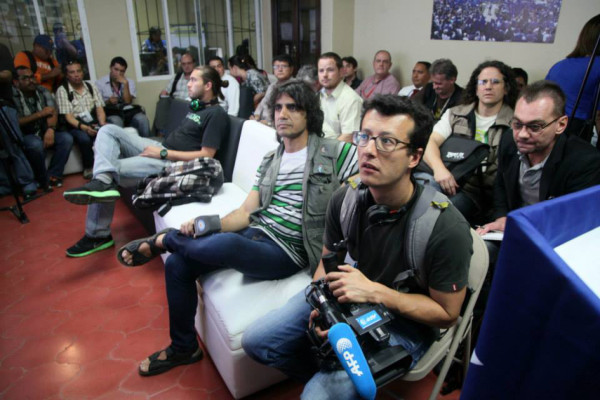 Más de 1.300 periodistas cubrirán las elecciones en Honduras
