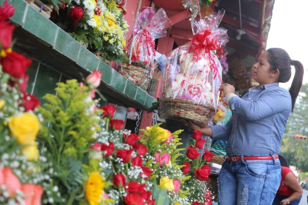 Repunta el comercio por el Día de la Amistad