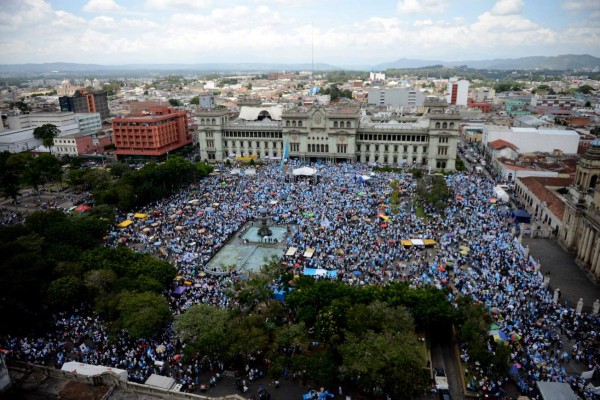 Clamor unánime exige la renuncia de Otto Pérez Molina