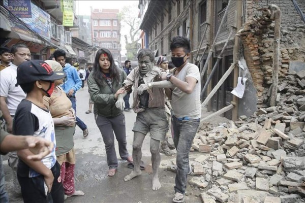 1,805 muertos: Último balance del terremoto en Nepal