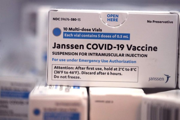 Recomiendan vacuna de JohnsonyJohnson en países donde circulan nuevas variantes covid